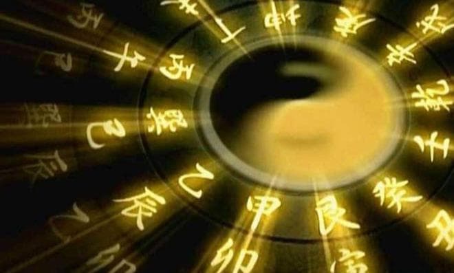玄学：身弱之人的双重人生：顶层智者与底层躺平，一念之间的转折