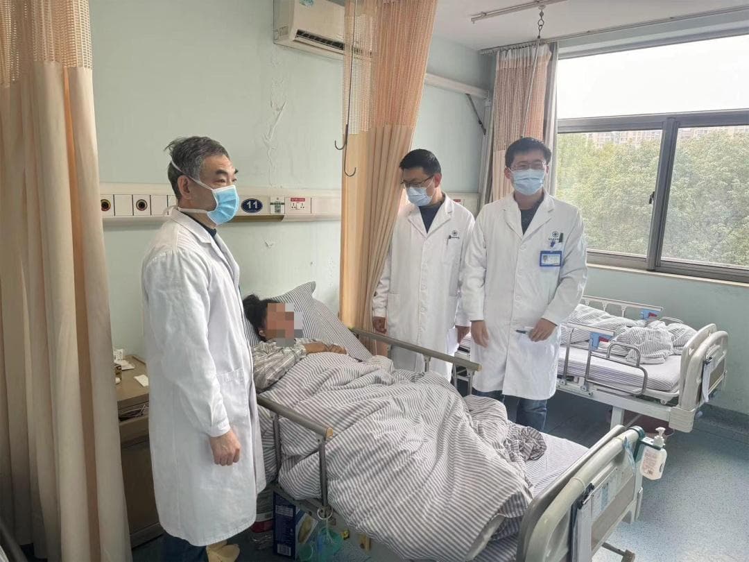 泗泾医院完成一例高难度手术，为肾积水患者解除病痛