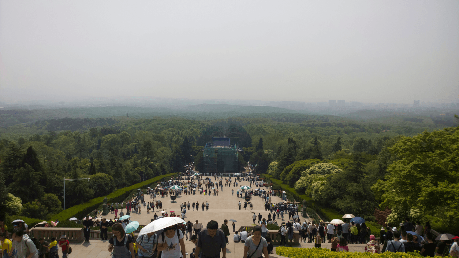五一游岳麓山需提前预约，景区限流30000人并实施交通管控