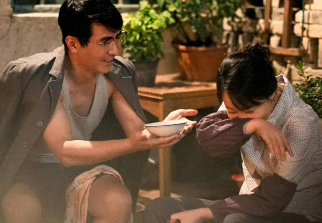 《小巷人家》的出圈之路：一部年代剧如何在古偶剧中突围