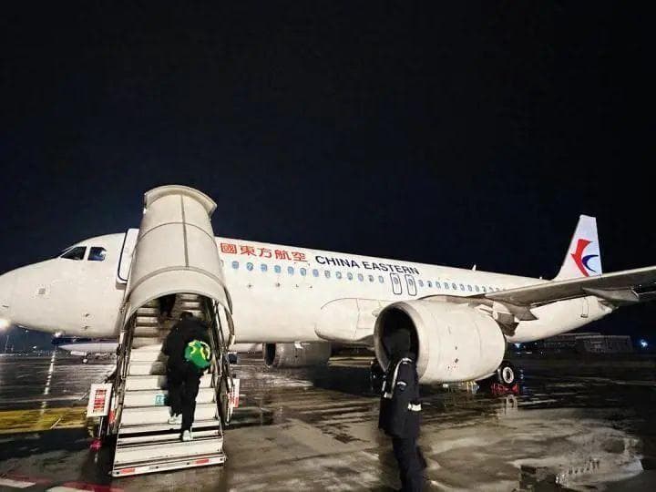 上海杭州，可以打“飞的”啦！首批旅客有人专程打卡，有人说方便省钱