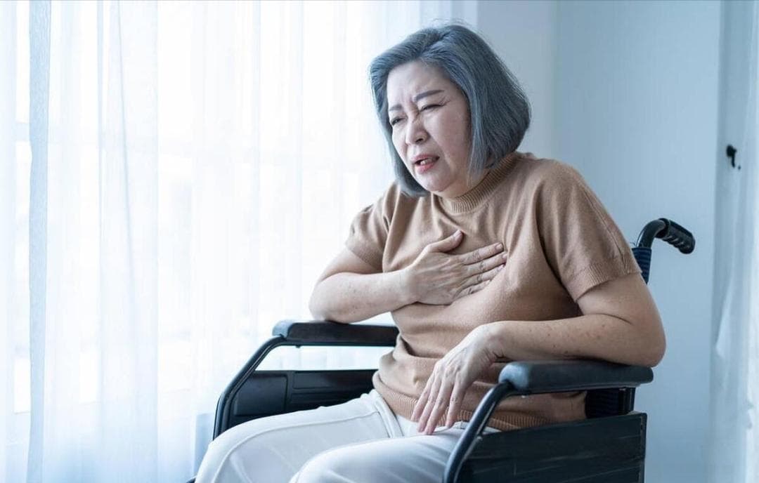 肺功能到底怎么锻炼，快走慢跑都可以，但其实最直接的是缩唇呼吸