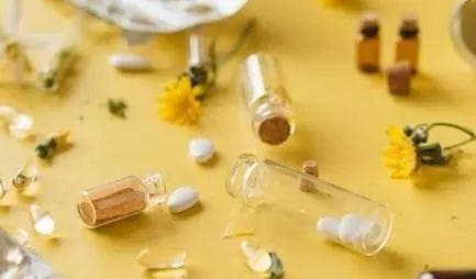 补充维生素C能控制住尿酸？医生：要小心事与愿违……