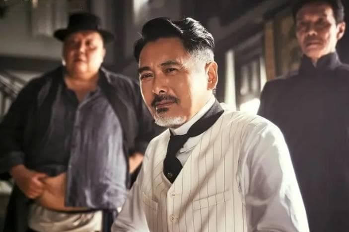 周润发封神演技，《唐探1900》春节档口碑爆棚