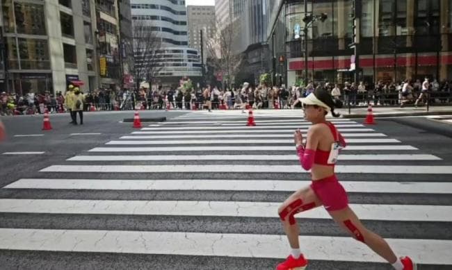 东京马拉松：张德顺刷新PB达标世锦赛，跑出中国历史第4好成绩 女子组第九名佳绩