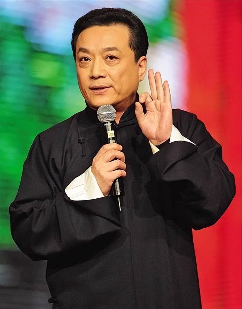 王平：逝世原因令人心酸，葬礼上姜昆蔡明含泪送别