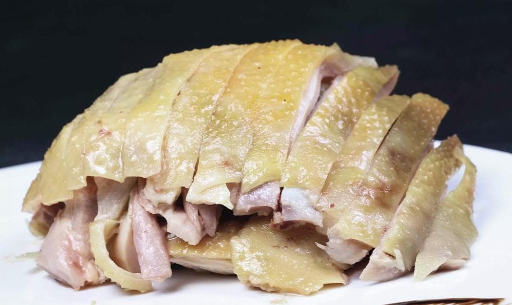 广式云吞的包法和老式烧鸡的制作方法