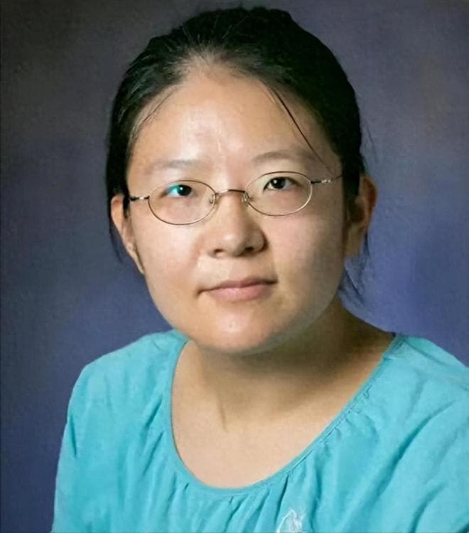 女教授任教985大学3年，课堂里无人问津，转身入职华科大创造历史