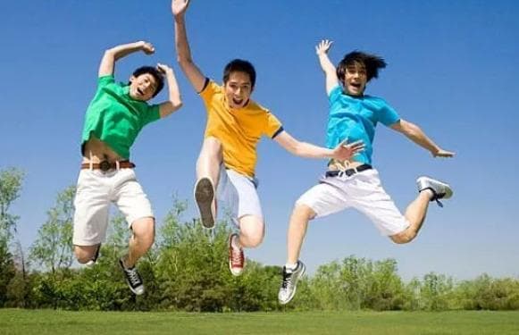 如何帮助青少年建立自我同一性？