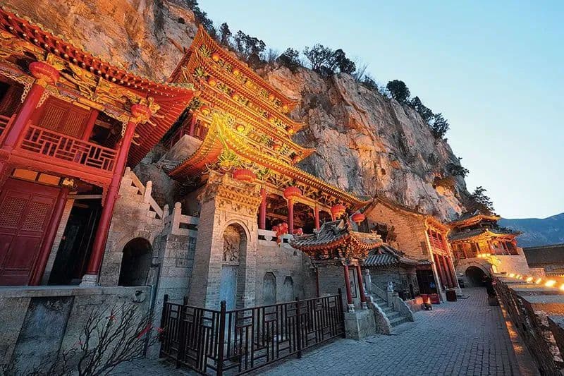 寻迹邺城：六朝古都的辉煌与沉寂