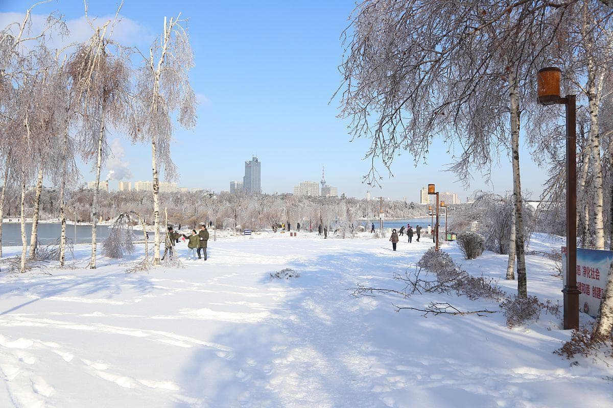 长春冬日探秘：两日游攻略，品味地道美食，邂逅绝美雪景