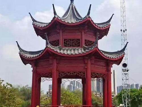 防腐木凉亭在户外环境中的应用场景