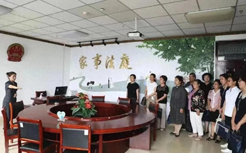 以家事法庭为核心 多维度用司法力量守护家庭幸福！