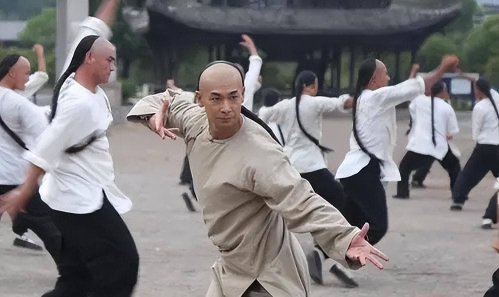 《卧虎藏龙》：一部重新定义武侠电影的巅峰之作