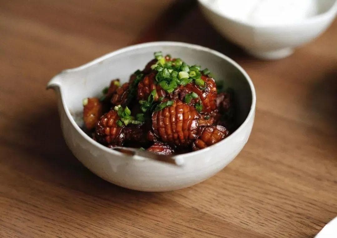 红烧肉：家庭餐桌上的至味享受