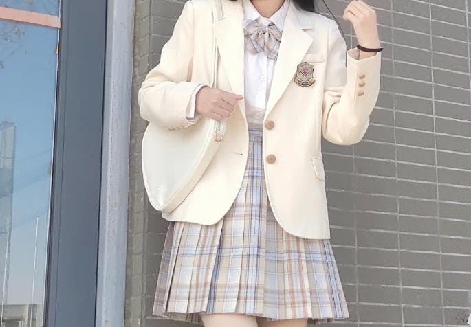 JK制服的前世今生：从明治维新到流行文化符号