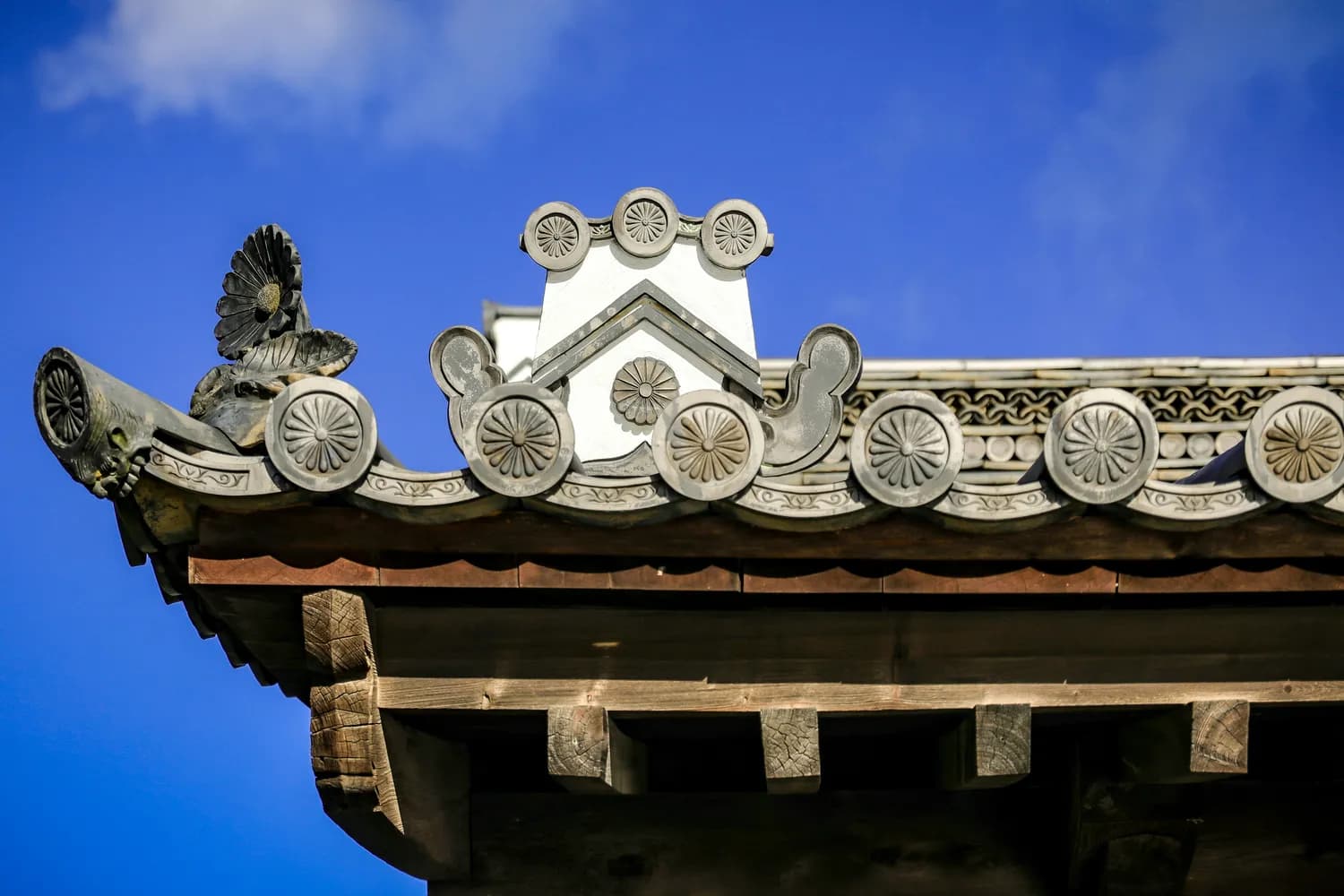 北川羌城：领略古老羌族建筑魅力