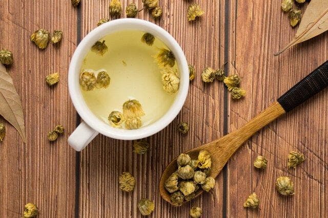 菊花茶有茶多酚吗 菊花茶的功效与作用及禁忌