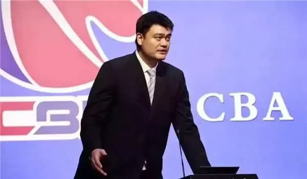 既无扩军计划，为何出现特邀球队！姚明又把文一、金牛戏弄一番？