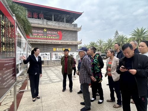 观音镇组织开展“甘将热血沃中华 赵一曼烈士事迹展”