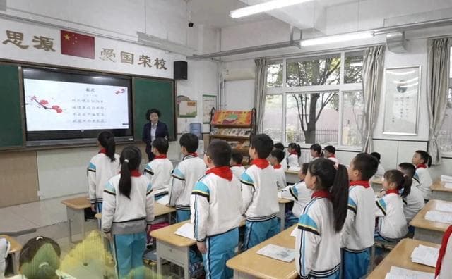 校园内外 皆是诗词课堂 西安市各中小学打造特色诗词教育课堂