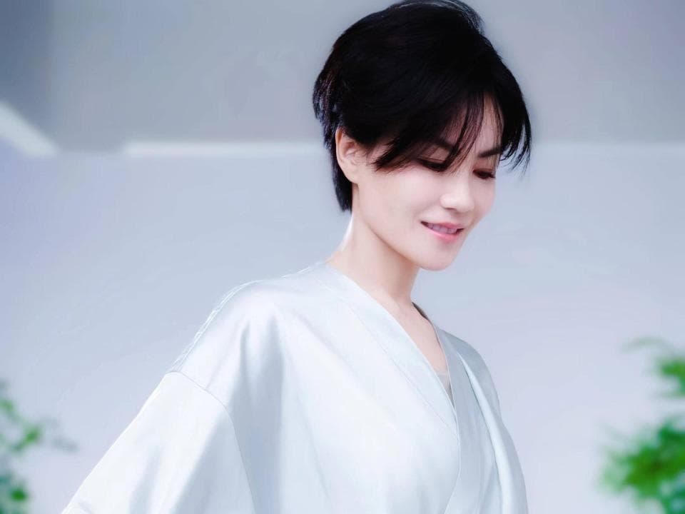 华语乐坛女歌手获奖排名：王菲居首，孙燕姿次之，周笔畅成超女独苗
