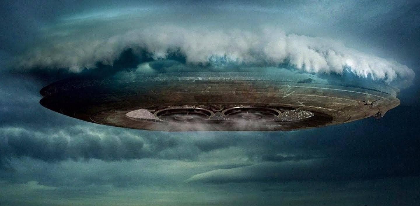 美政府解密：UFO现象的真实性探秘