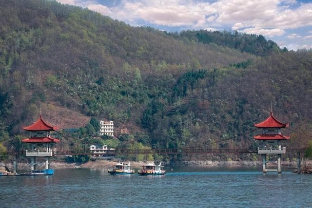 安康瀛湖，集湖光、岛屿、美食于一体的宝藏地！
