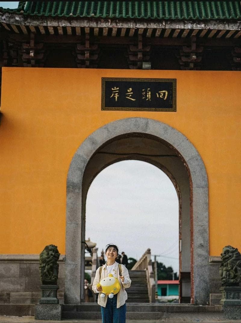 《金刚经》妙行无住分第四：布施不住六尘，福德喻如虚空