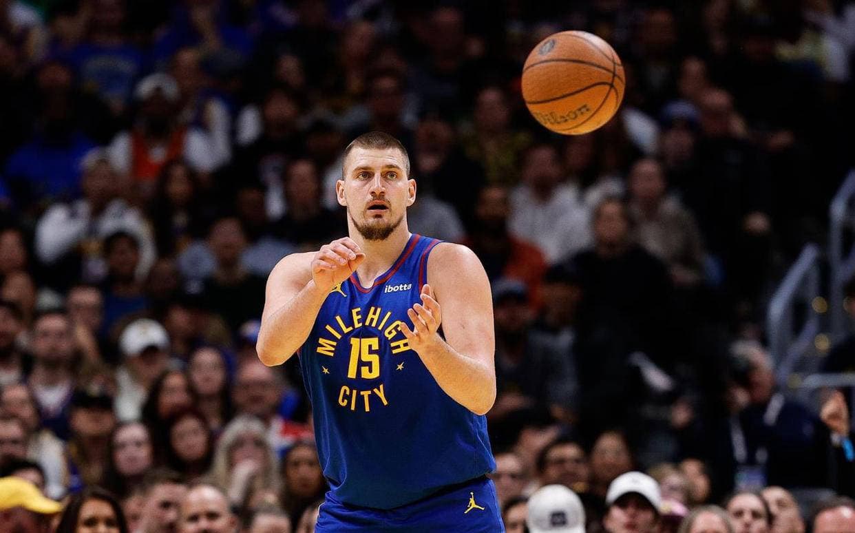 现役NBA球员单场50分次数对比：揭秘詹姆斯的50+纪录