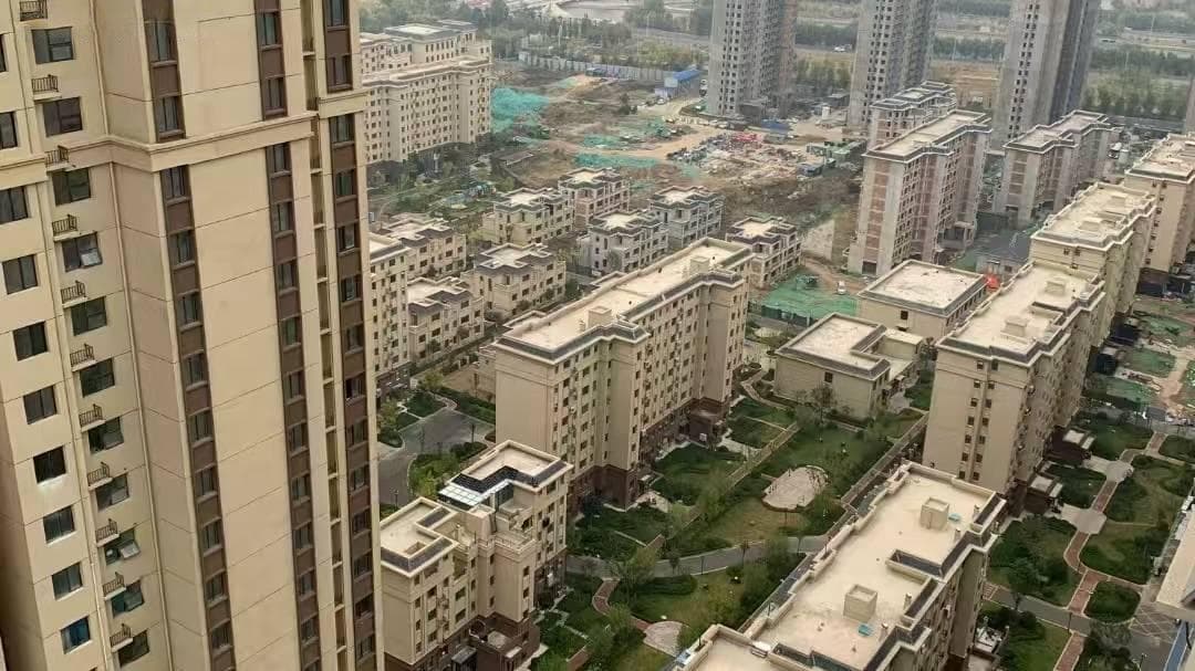2025年楼市新趋势：分化加剧，居住属性回归，你准备好了吗？