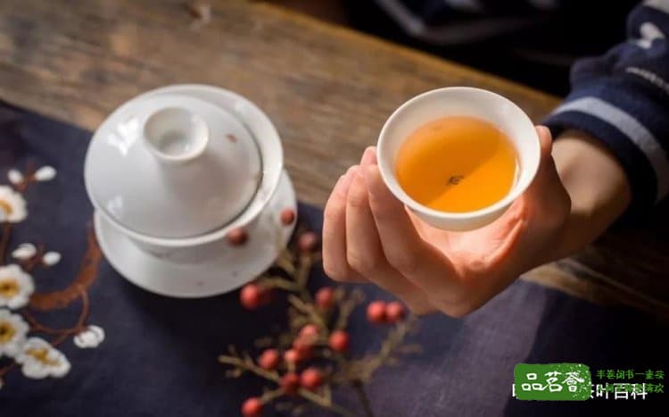 祁门红茶香螺与毛峰：一场茶香的较量