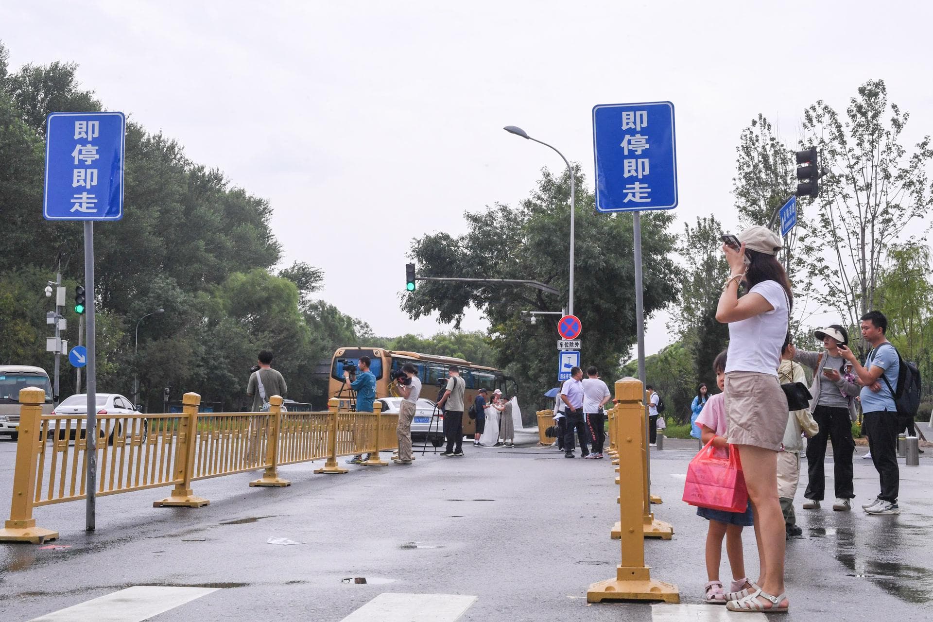 北京暑期景区交通大升级：新增400个车位，多条公交线路优化