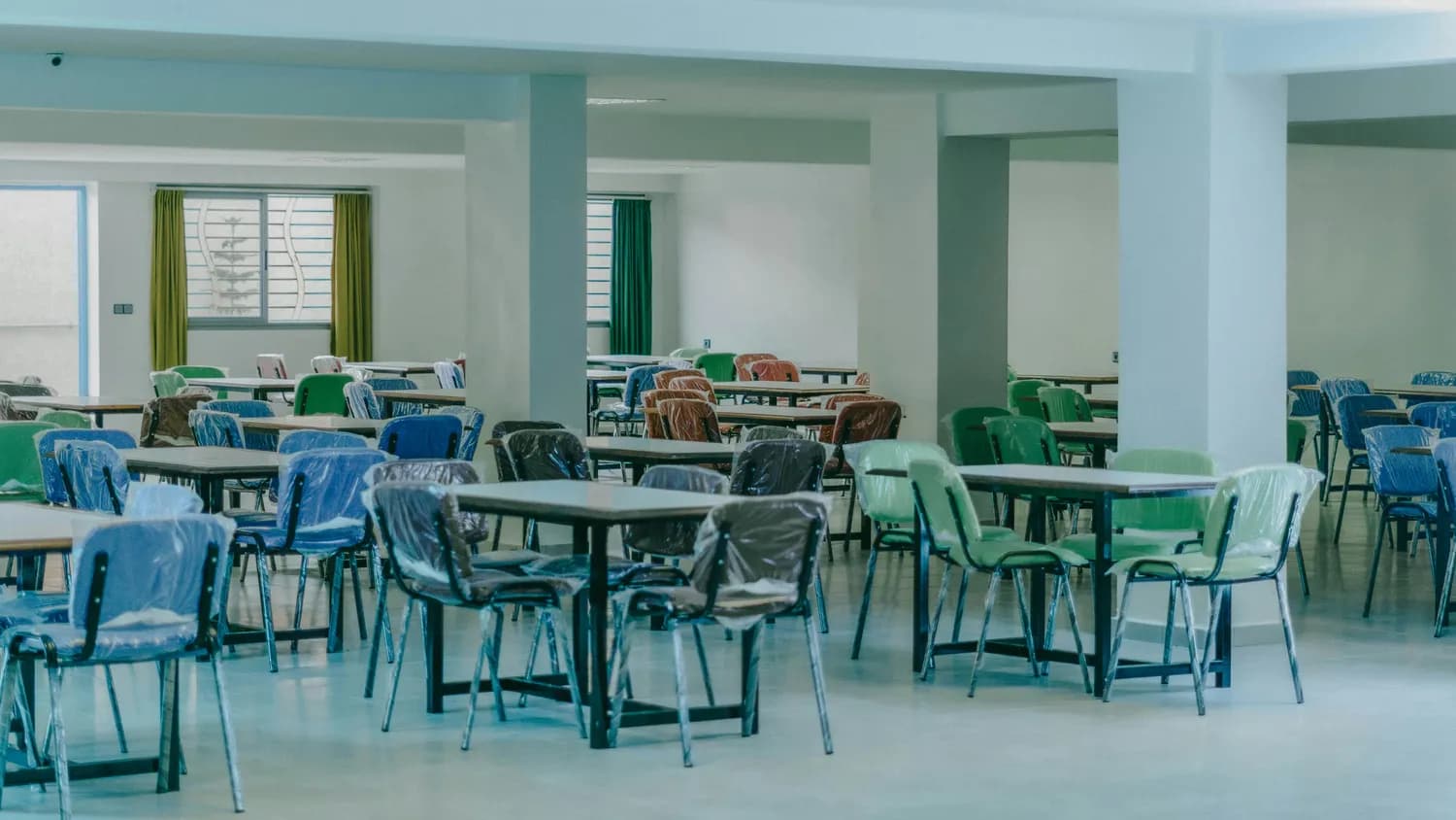 市场监管总局发布校园食堂安全新标准，五部门联合发文强化食品安全管理