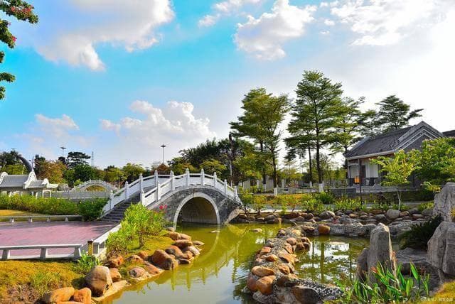 西樵山游玩攻略：必玩景点+地道特产，畅享岭南风情