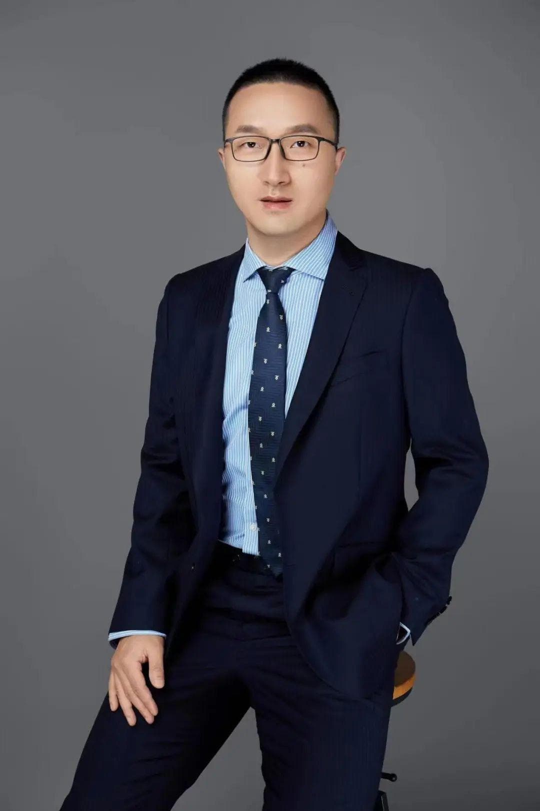DeepSeek出圈！中国资产重估！最新解读