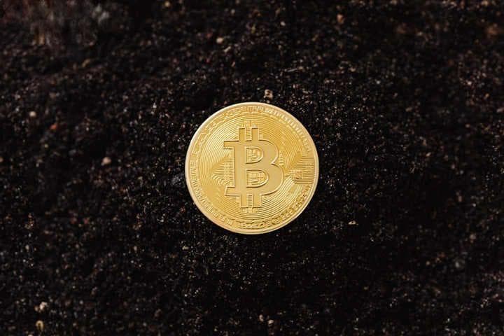 如何通过比特币赚钱？全面解析比特币投资与交易策略
