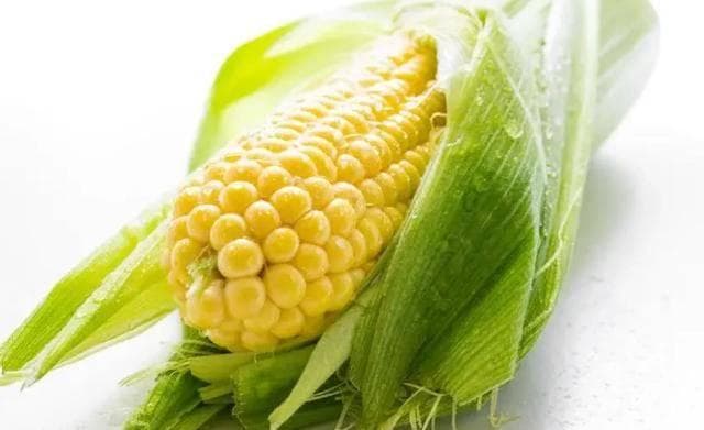 玉米是胃炎的“加速器”？提醒：想养胃，建议少碰四果，做好四事