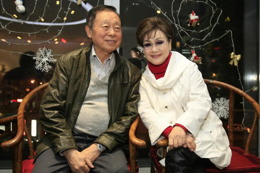 流水的春晚，铁打的李谷一，众多贵人帮她铺平春晚之路