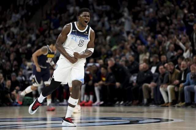 因对手频繁使用包夹策略而感到沮丧，NBA森林狼一哥向乔丹取经