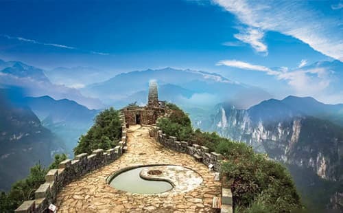 云阳龙缸景区旅游攻略：景区介绍/主要景点/游玩路线/门票价格/交通路线