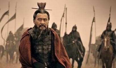 三国乱世里，他平定枭雄，统一北方，因赤壁惨败痛失良机