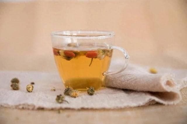冬天总想泡点茶，养生茶饮来帮忙