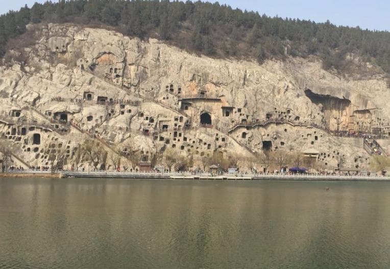 龙门石窟游览全攻略：门票优惠与十大景点详解