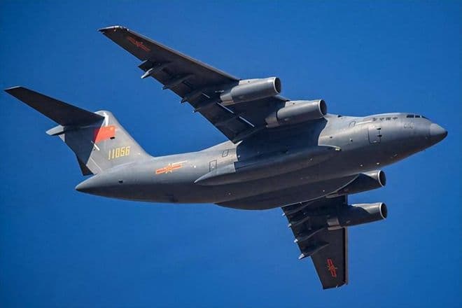 中国空军发展多快？20年赶超，步入战略空军时代，有多少架战机？