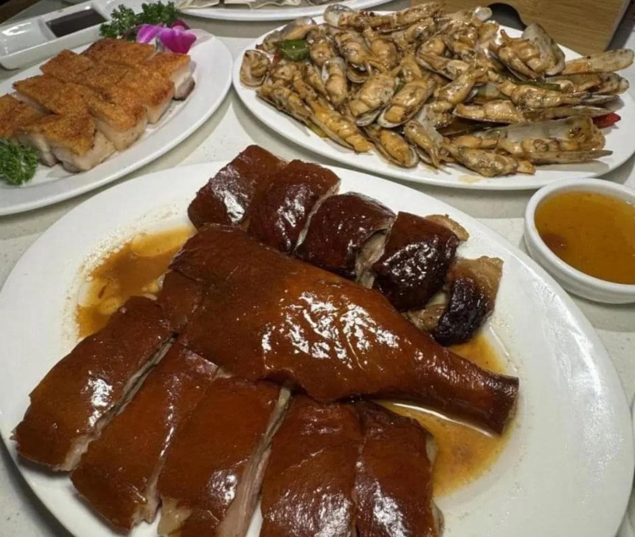 广东厨神靠2道菜火了33年，天天大排长龙：有童年时的美好回忆