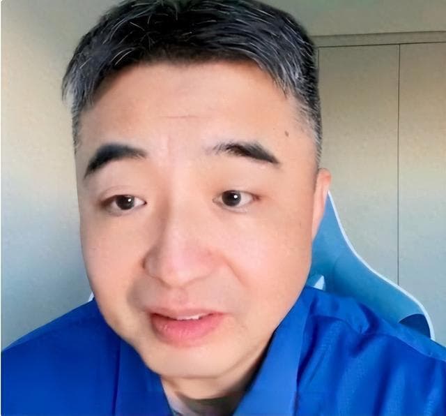 金融反诈大师翟山鹰，诈骗数十亿跑路美国，发视频嘲讽被骗粉丝