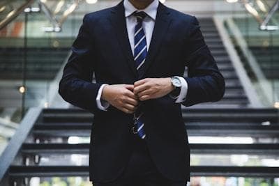 如何选择最适合你的境外银行账户类型？深度解析不同需求与策略