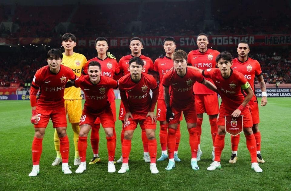 上海海港0-1负横滨水手，新援维塔尔6场0球0助成焦点