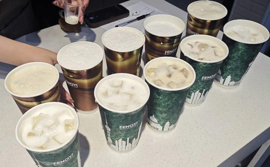 “冰勃朗”引发热议：奶茶原料升级背后的健康密码